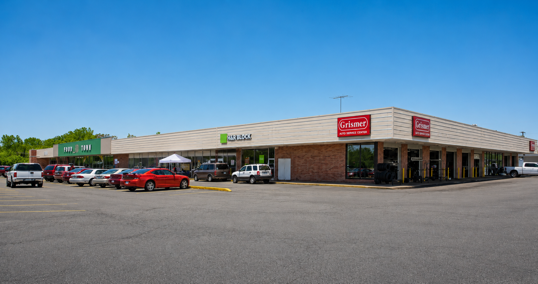 Broadmoor Plaza