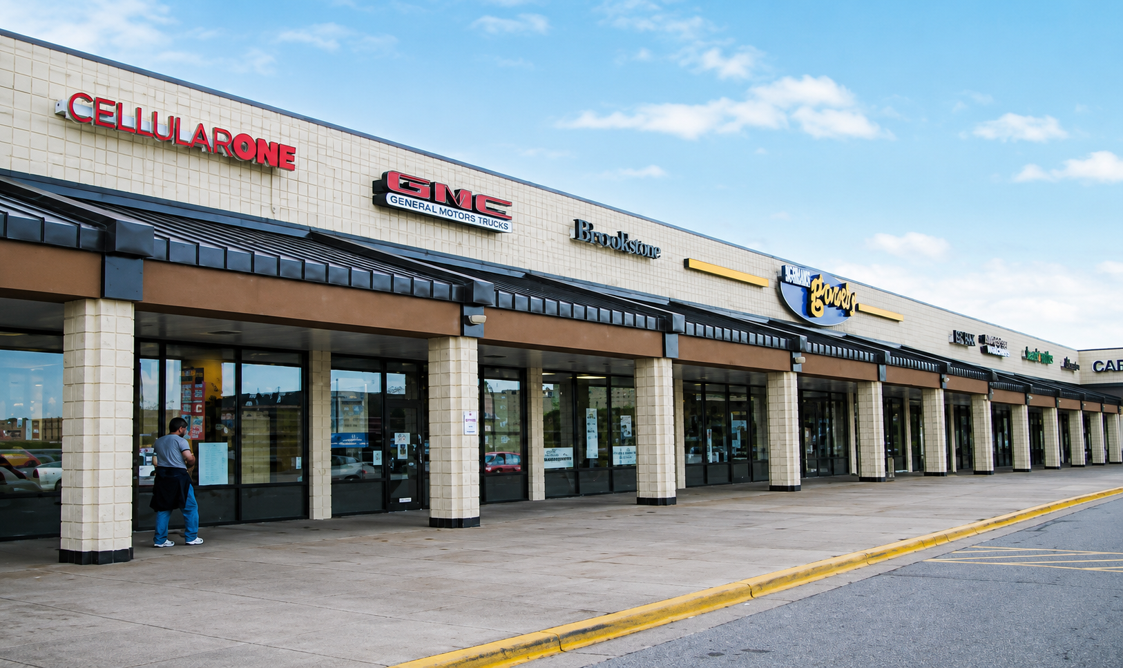 Iron Mountain Shopping Center